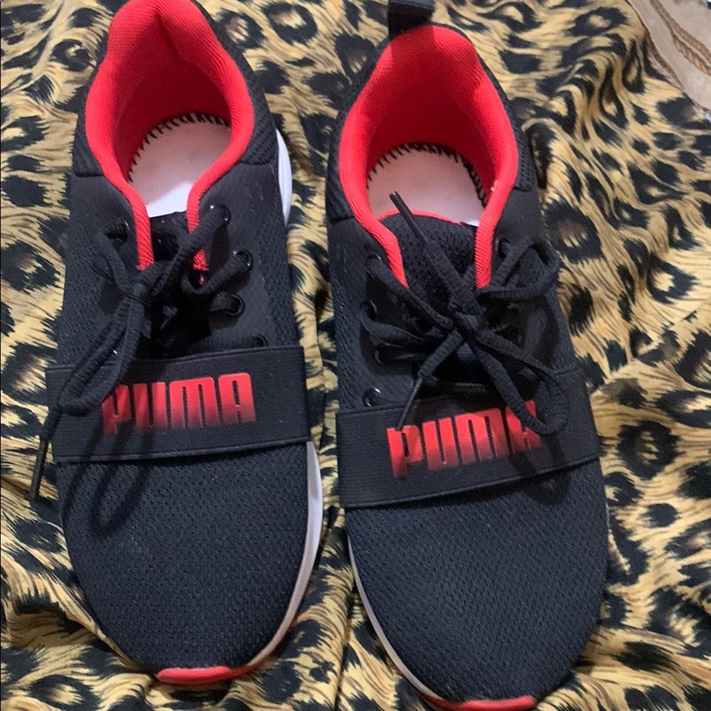 Puma Kids Sneakers - Black and Red